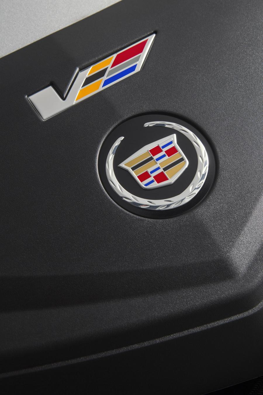  Cadillac CTS-V Coupe Special Edition 2015 года  (фото 5 из 7)